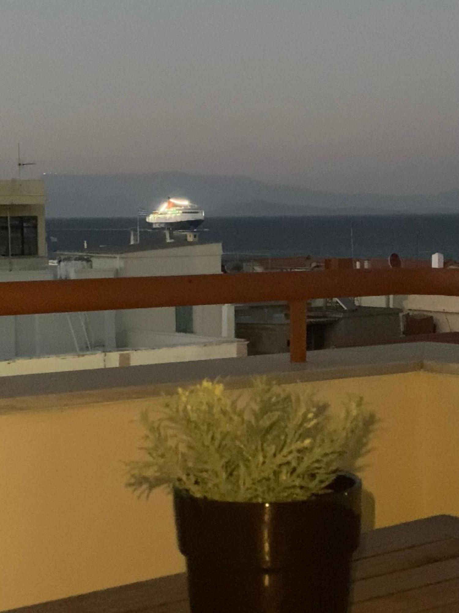 στο κέντρο της πόλης * Chios Town